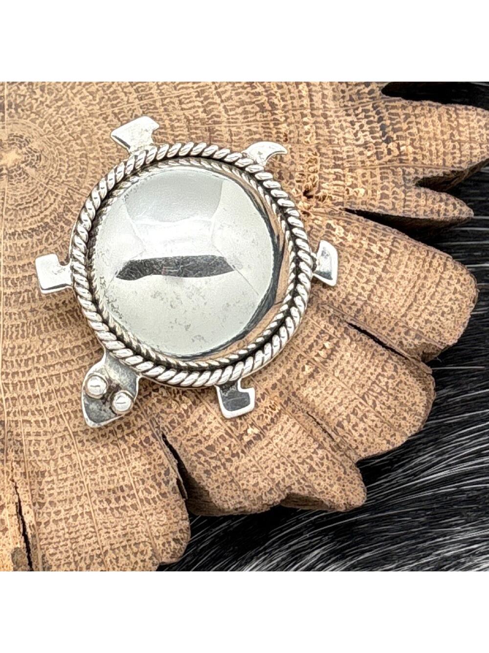 2010s ARTIE YELLOWHORSE Navajo Sterling Silver Turtle Tortoise Brooch Pin